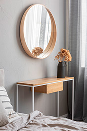 Вазы и цветы